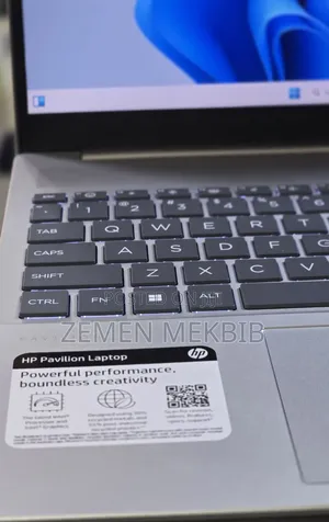 New Laptop HP Pavilion 15 8GB Intel Core Ultra 5 SSD 512GB