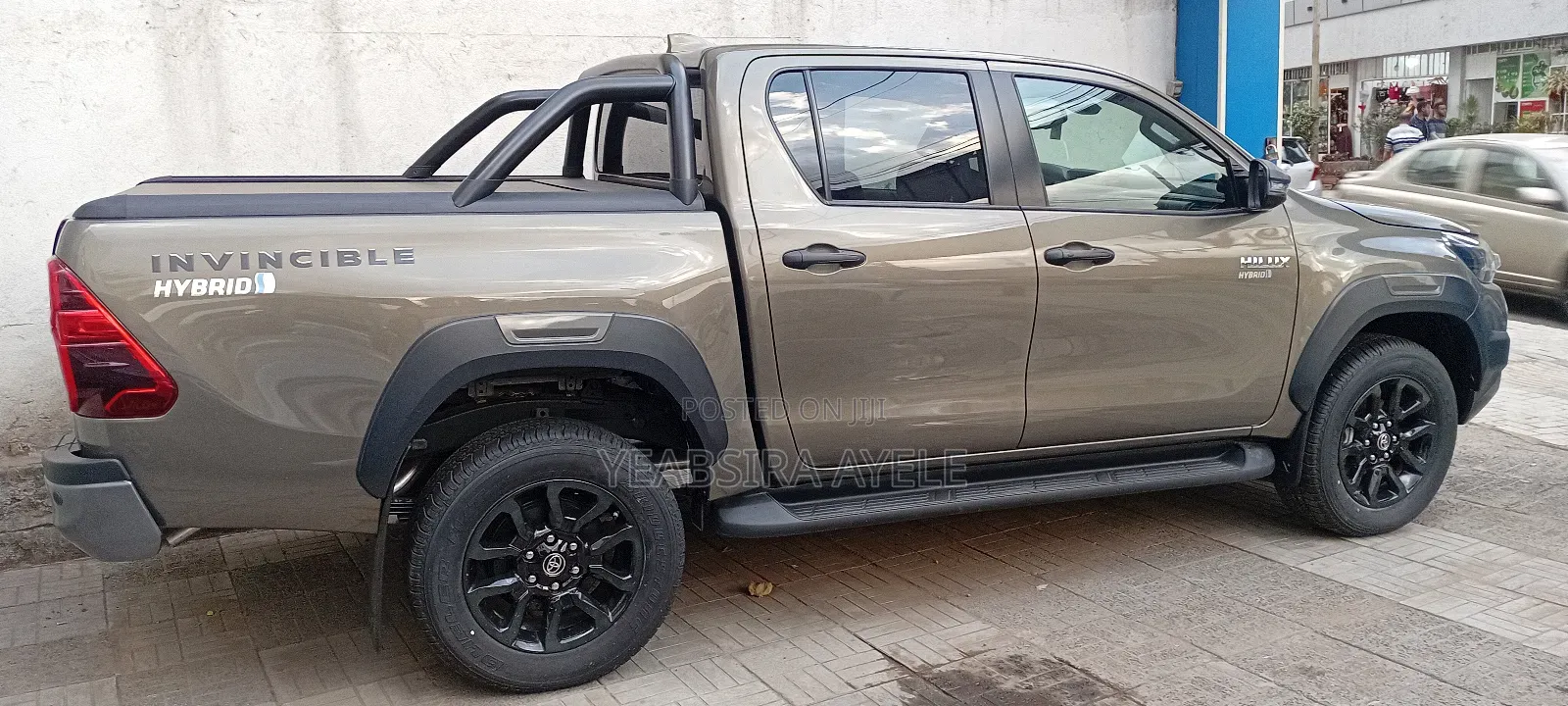 New Toyota Hilux 2025 Gold