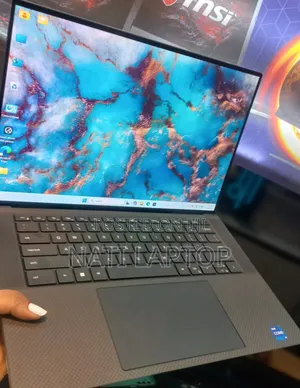 New Laptop Dell XPS 15 16GB Intel Core i7 SSD 512GB