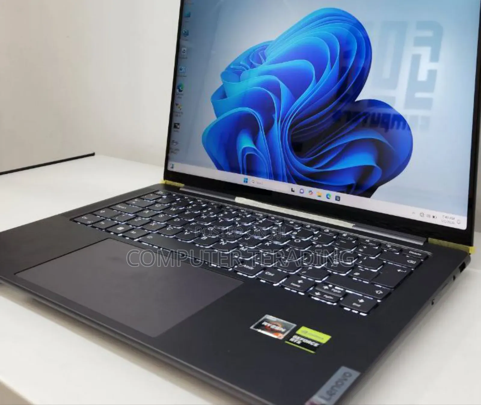 New Laptop Lenovo Yoga 7i 32GB AMD Ryzen 7 SSD 512GB