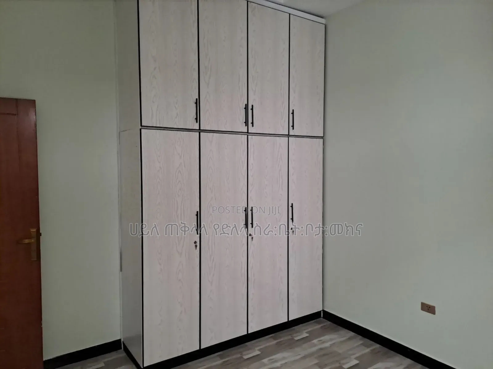 Furnished 5bdrm Villa in Summit Area, Yeka for sale