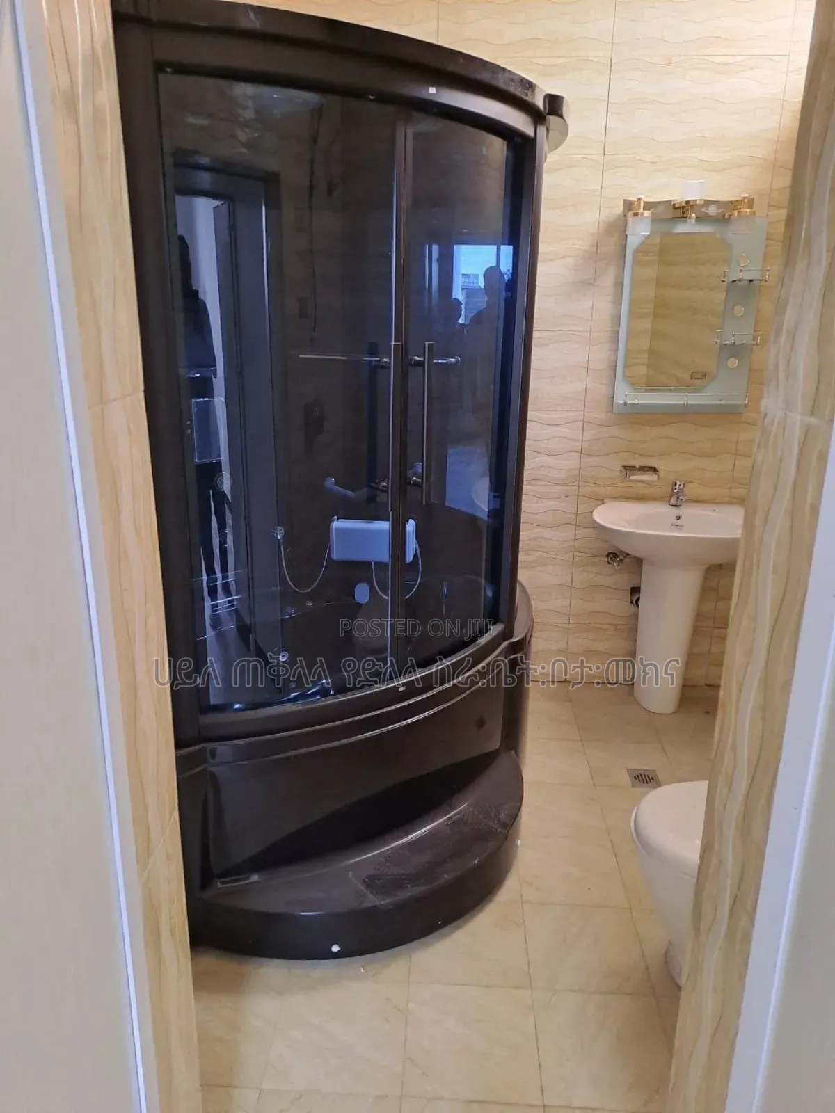Furnished 5bdrm Villa in Summit Area, Yeka for sale