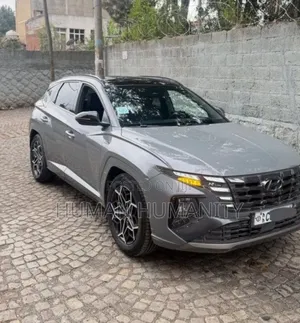 Hyundai Tucson 2022 Gray