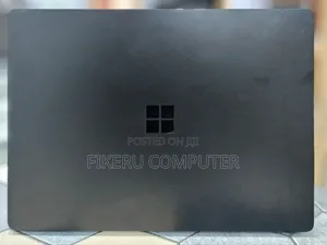 New Laptop HP Spectre 16GB Intel Core i7 SSD 512GB