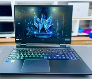 New Laptop Acer Predator Helios 300 16GB Intel Core i9 SSD 512GB