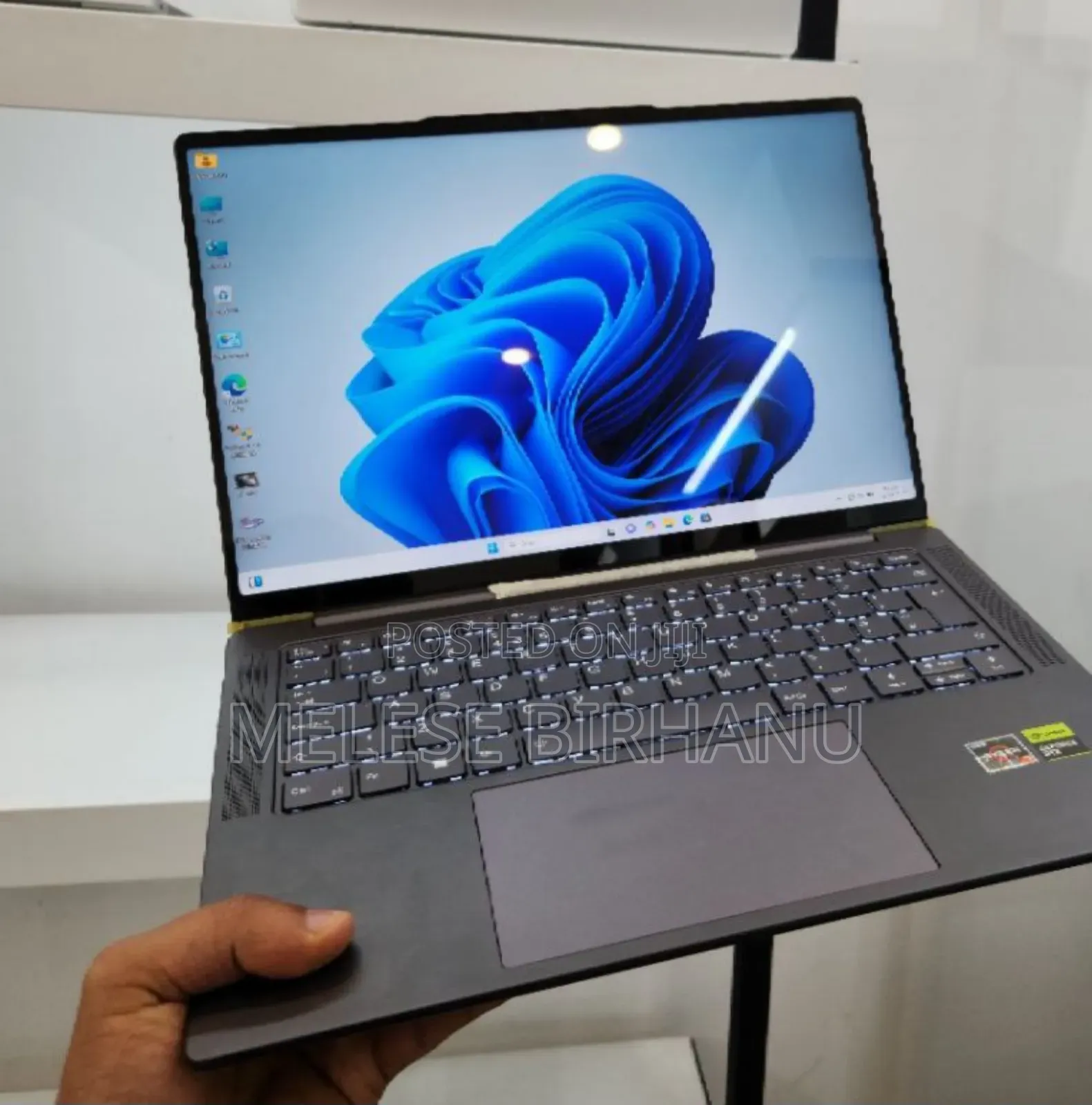 New Laptop Lenovo Yoga 7i 32GB AMD Ryzen 7 SSD 512GB