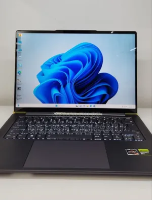 New Laptop Lenovo Yoga 7i 32GB AMD Ryzen 7 SSD 512GB