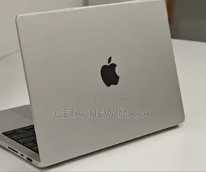New Laptop Apple MacBook Pro 2024 M4 14-inch 16GB Apple M4 Pro SSD 1T