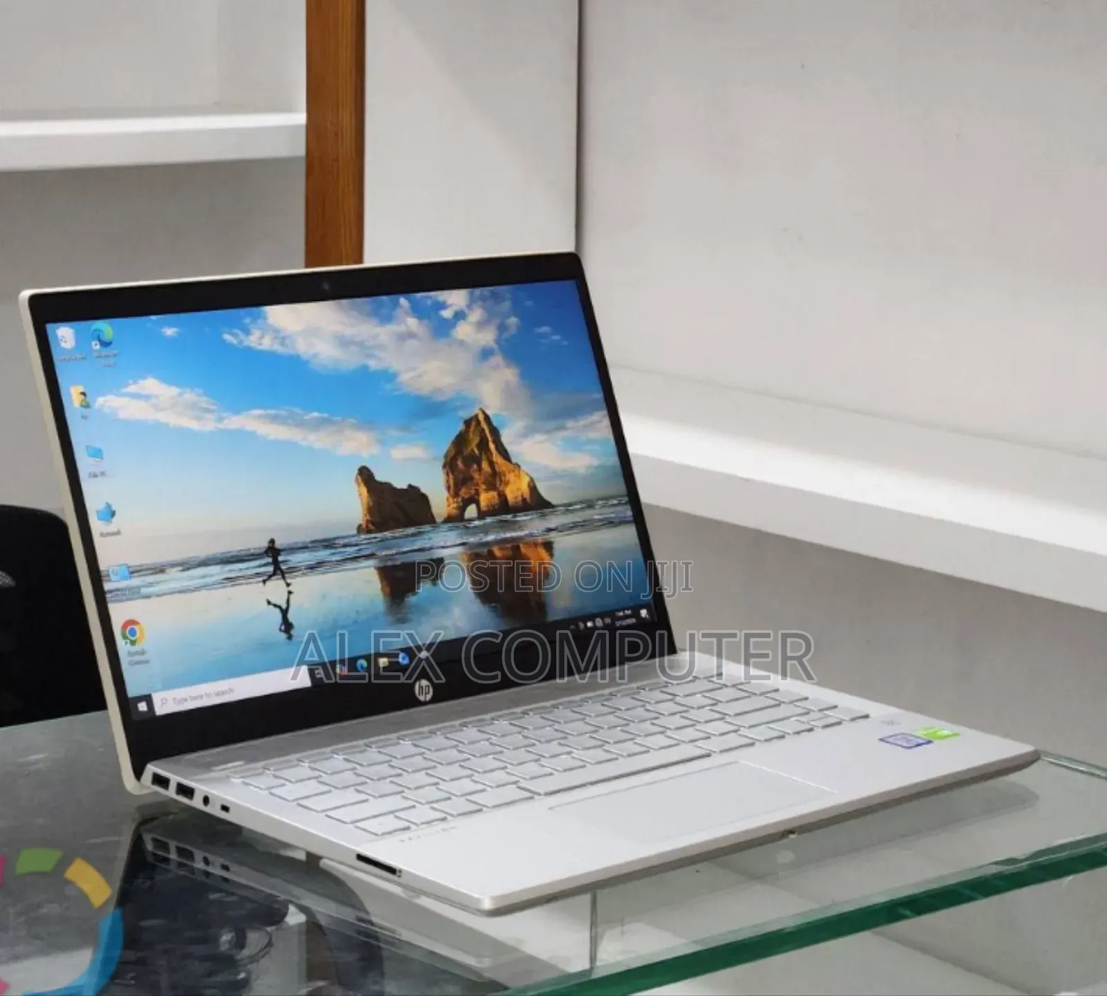 New Laptop HP Pavilion 14 8GB Intel Core i5 SSD 512GB