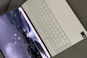 New Laptop Dell XPS 13 32GB Intel Core Ultra 7 SSD 1T