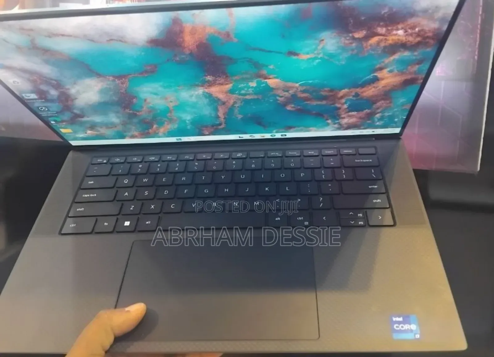 New Laptop Dell XPS 15 16GB Intel Core i7 SSD 512GB