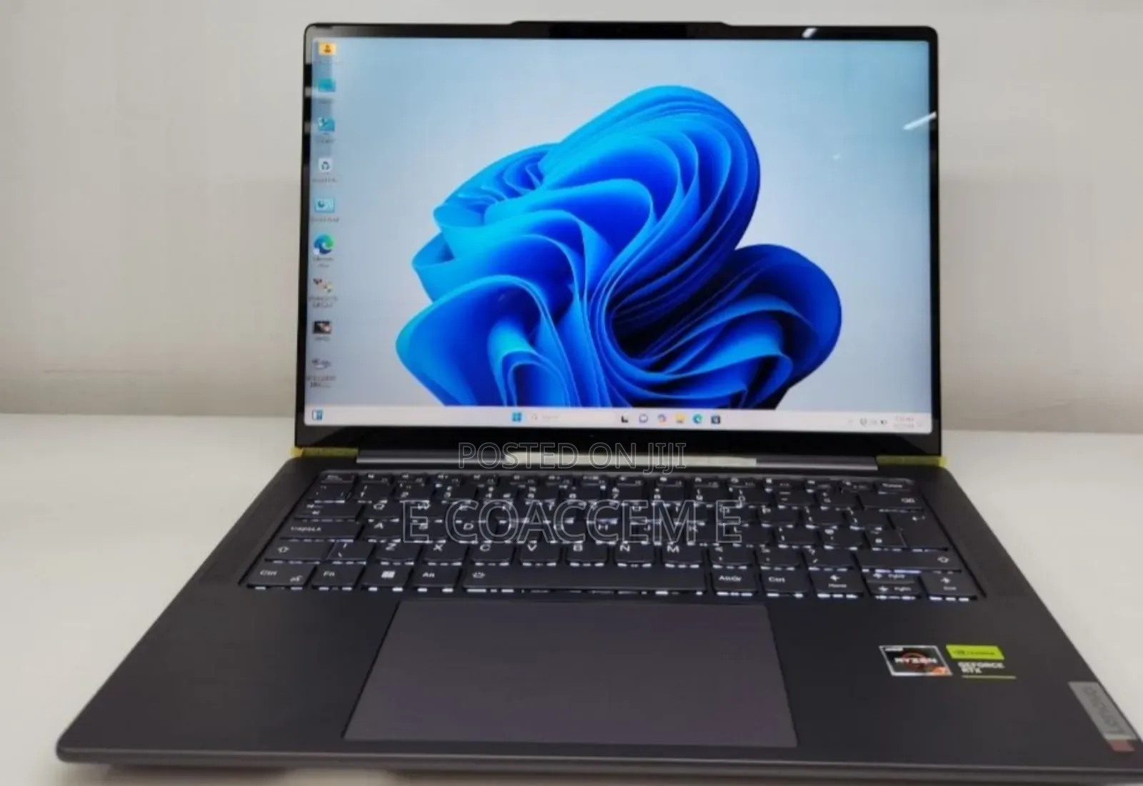 New Laptop Lenovo Yoga 7i 32GB AMD Ryzen 7 SSD 512GB