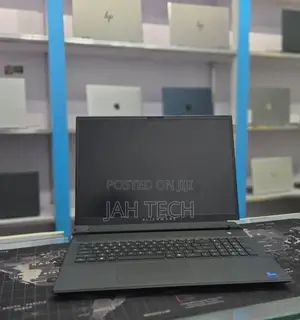 New Laptop Alienware M17x R2 16GB Intel Core i7 SSD 1T