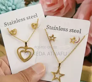 2pcs Heart and Star Shaped Necklaces With Earrings