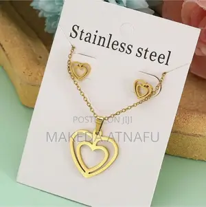 2pcs Heart and Star Shaped Necklaces With Earrings