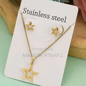 2pcs Heart and Star Shaped Necklaces With Earrings