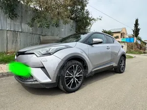 Toyota C-HR 2017 Silver