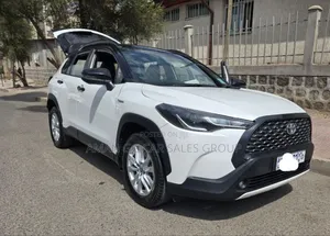 Toyota Corolla 2023 White
