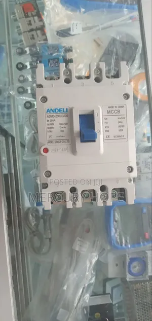 McCb Breaker 250a