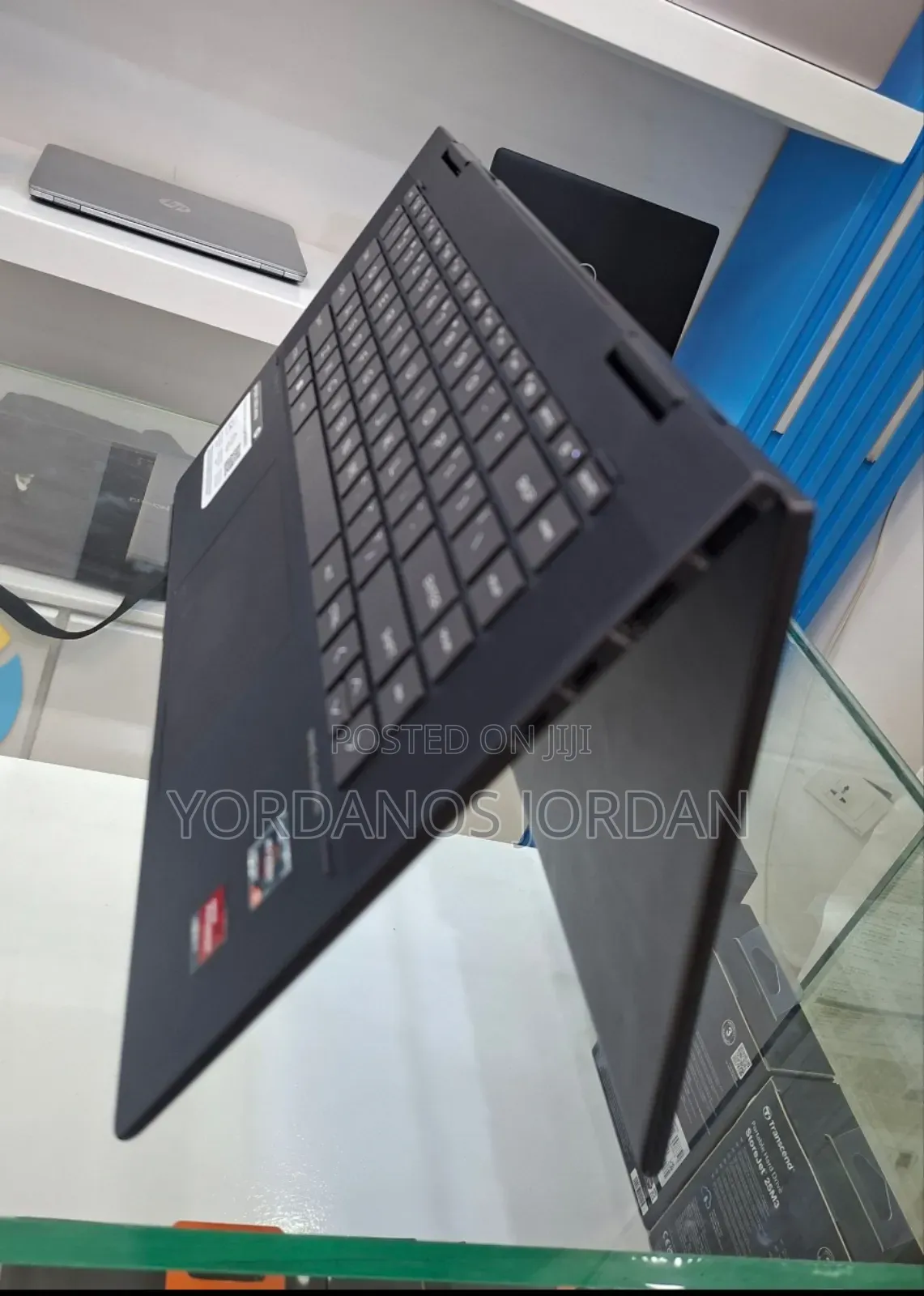 New Laptop HP Envy X360 8GB AMD Ryzen 5 SSD 512GB