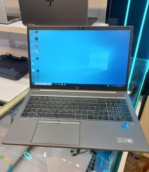 New Laptop HP ZBook Firefly 15 G7 32GB Intel Core i9 SSD 512GB