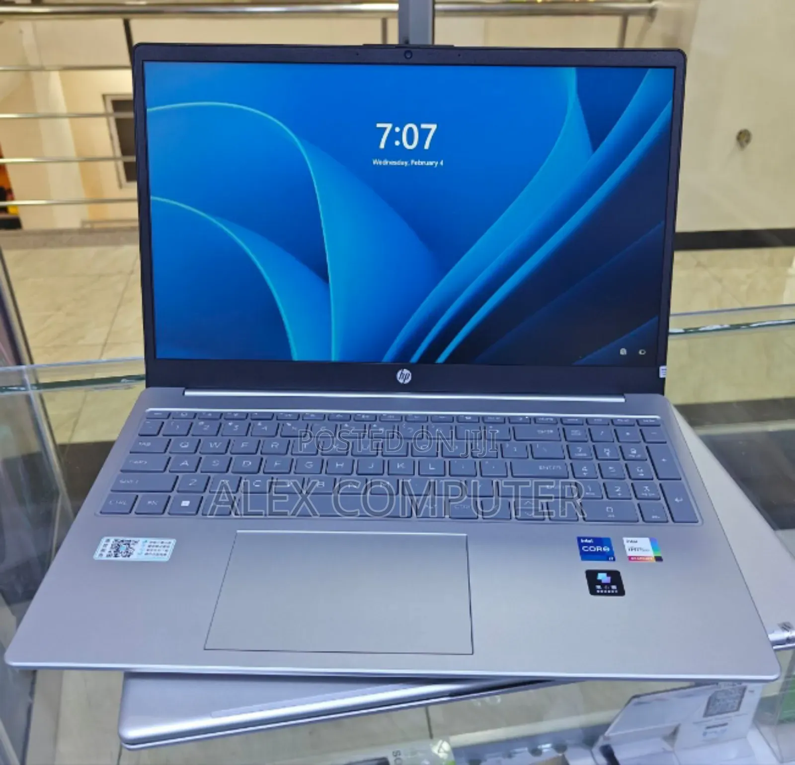 New Laptop HP Pavilion 15 16GB Intel Core i7 HDD 1T