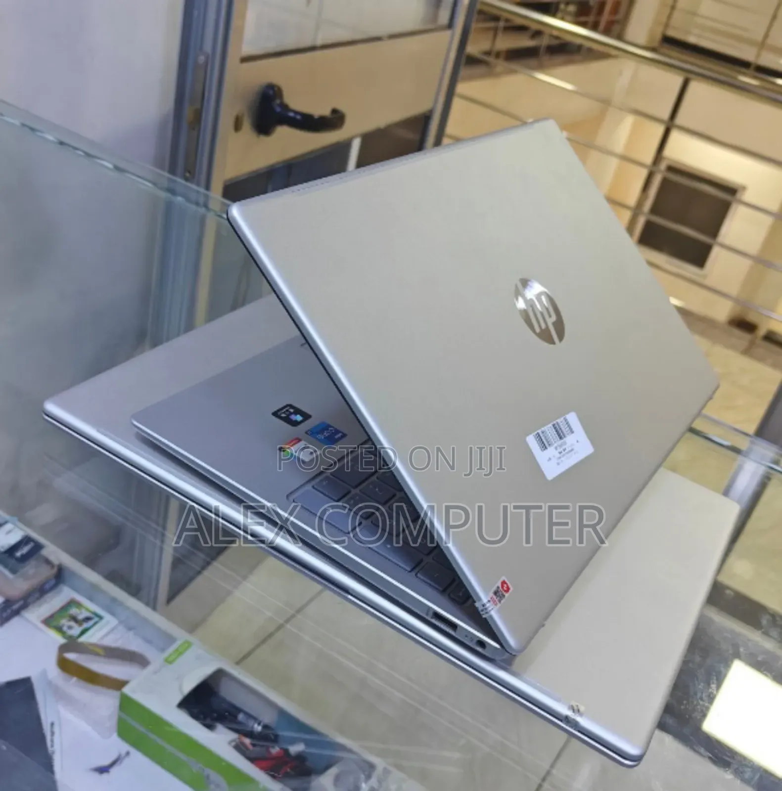 New Laptop HP Pavilion 15 16GB Intel Core i7 HDD 1T