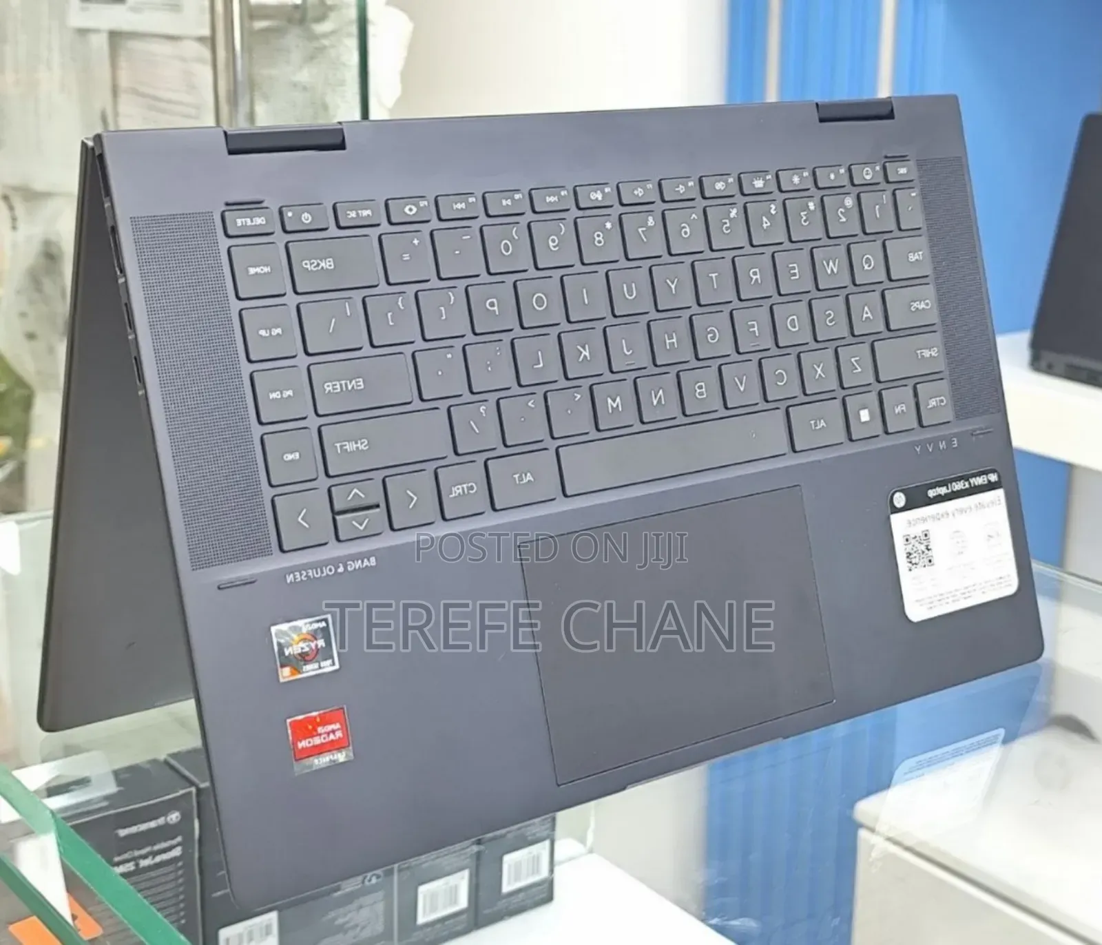 New Laptop HP Envy X360 8GB AMD Ryzen 5 SSD 512GB