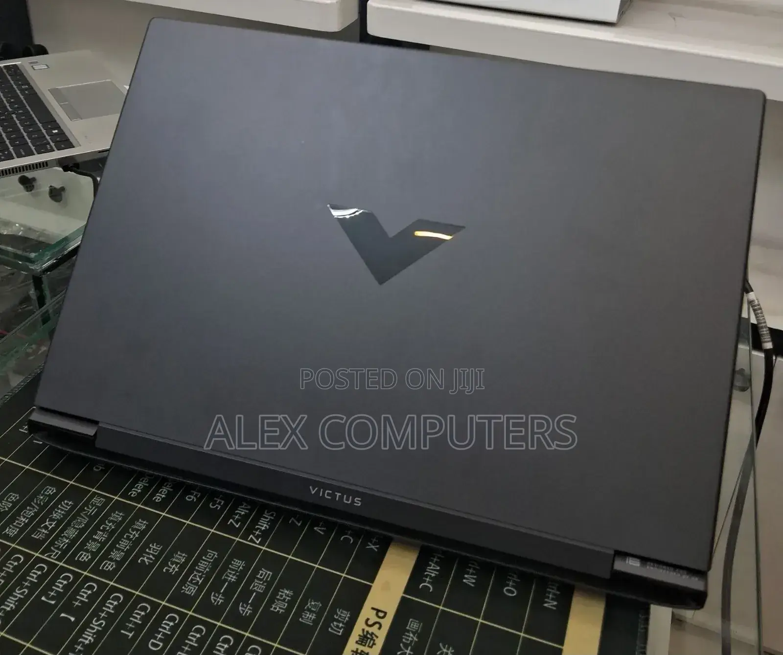 New Laptop HP Victus 15 16GB Intel Core i7 SSD 1T