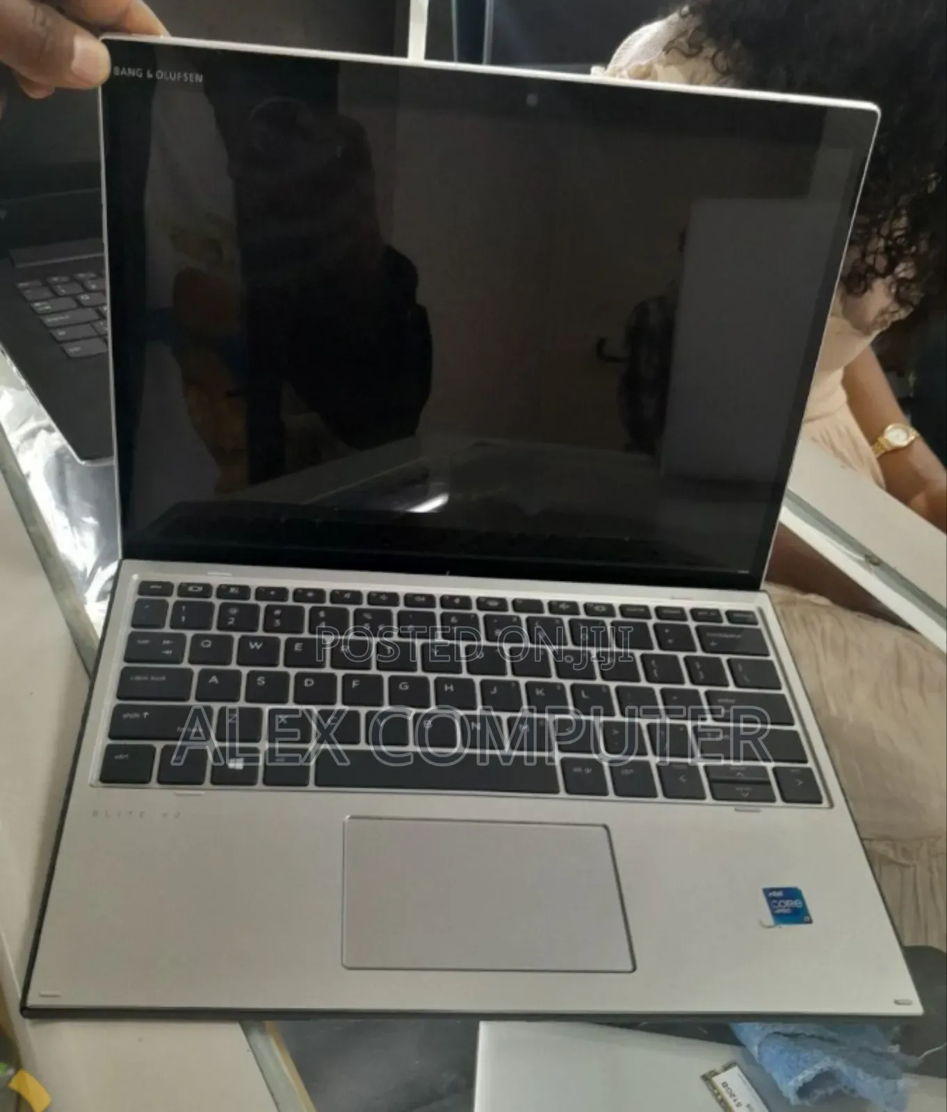 New Laptop HP Elite X2 1012 G2 16GB Intel Core i7 SSD 512GB