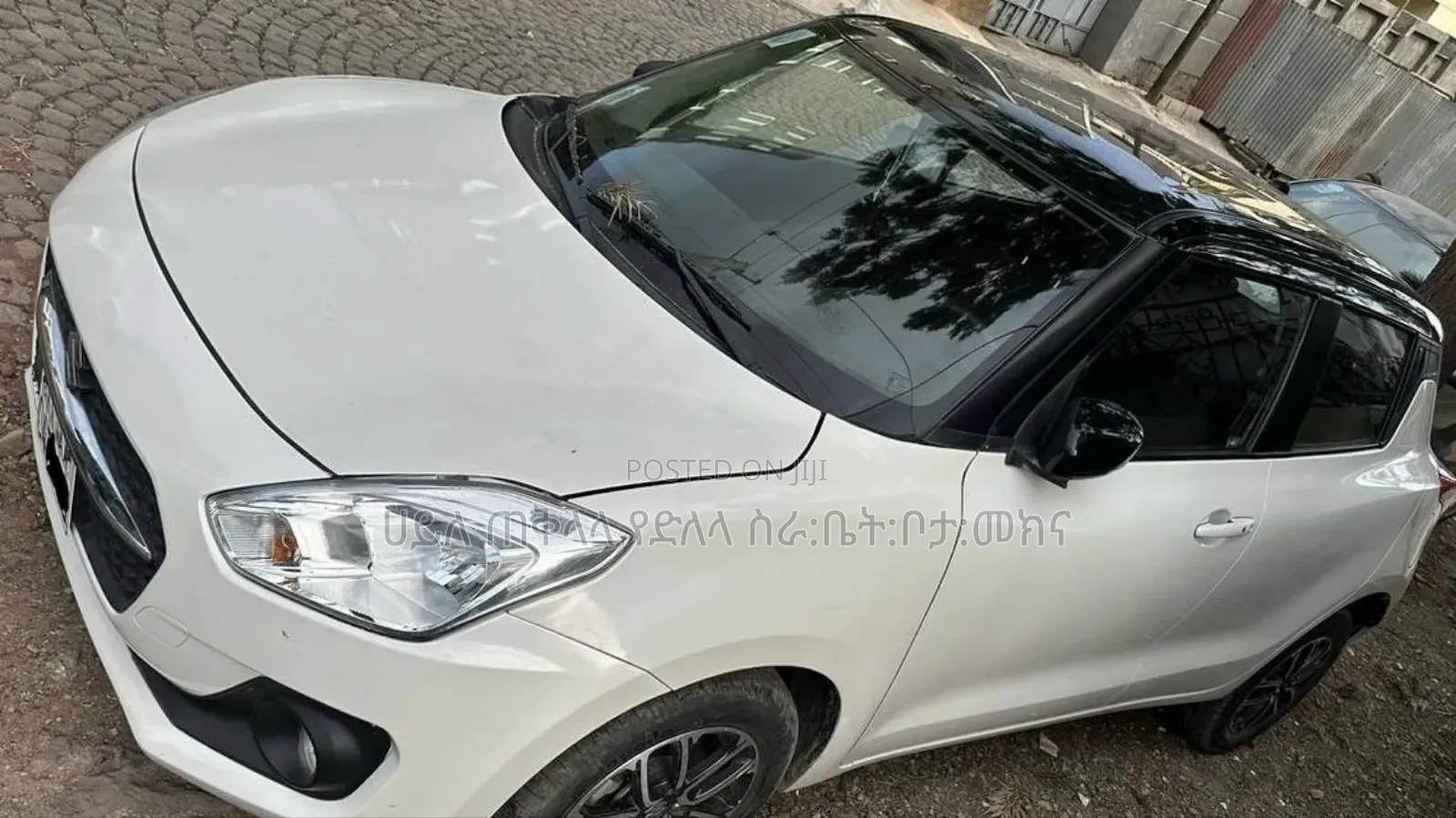 Suzuki Swift 2022 White