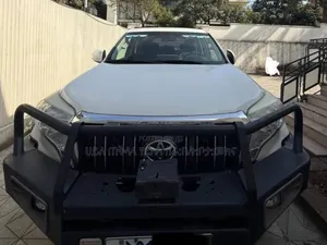 Toyota Land Cruiser Prado 2014 White