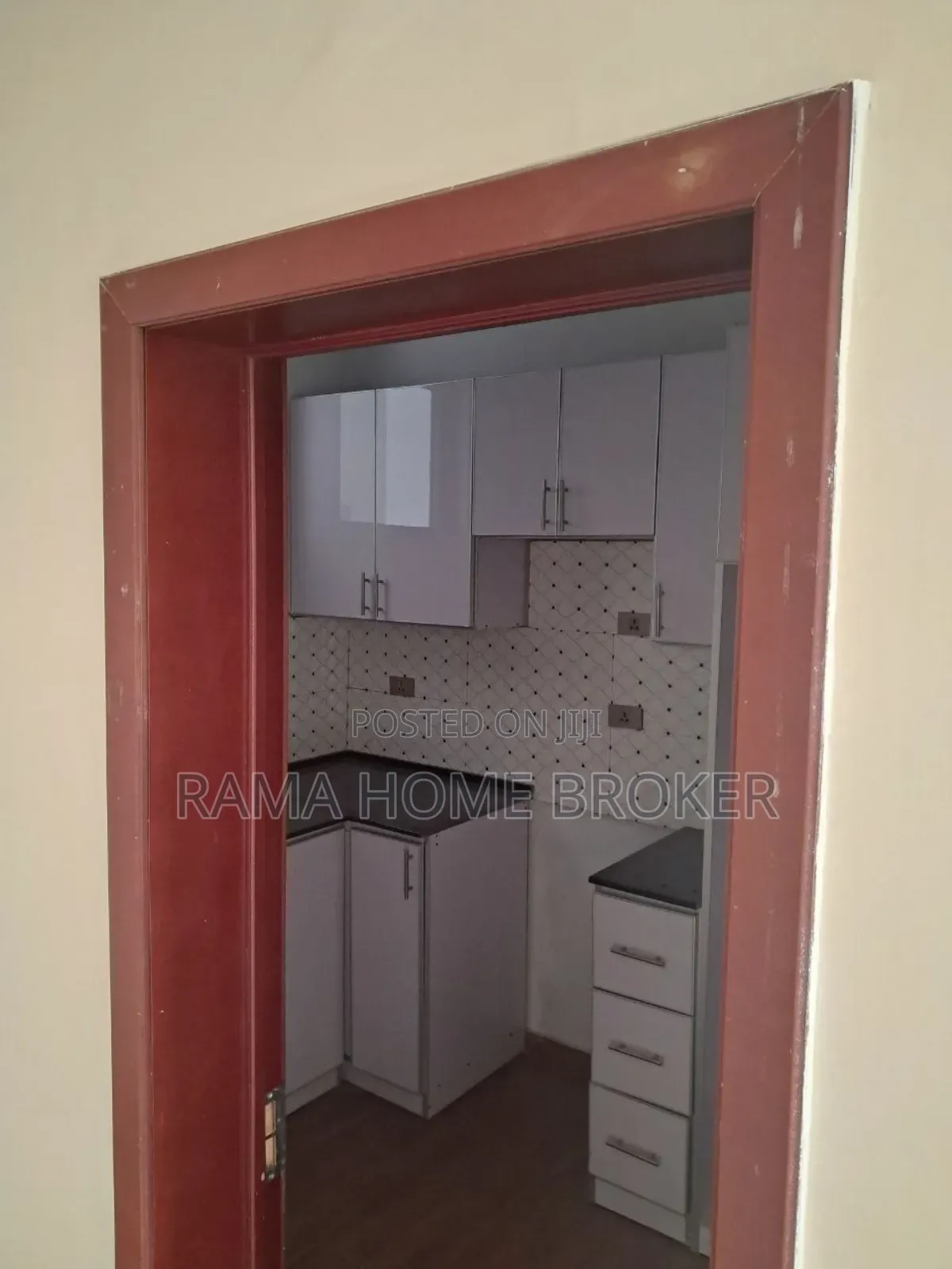 Furnished 2bdrm Apartment in አያት ኖህ, Yeka for sale