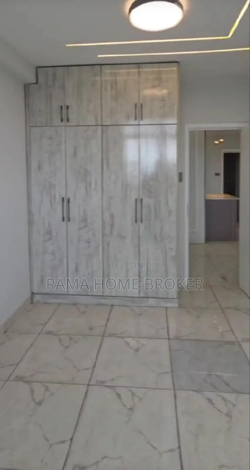 Furnished 3bdrm Apartment in አያት አደባባይ, Yeka for sale