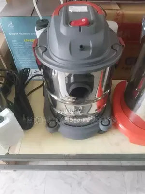 Light 4 in 1 Carpet Vacuum Cleaner 25 Litter/ Free Delivery
