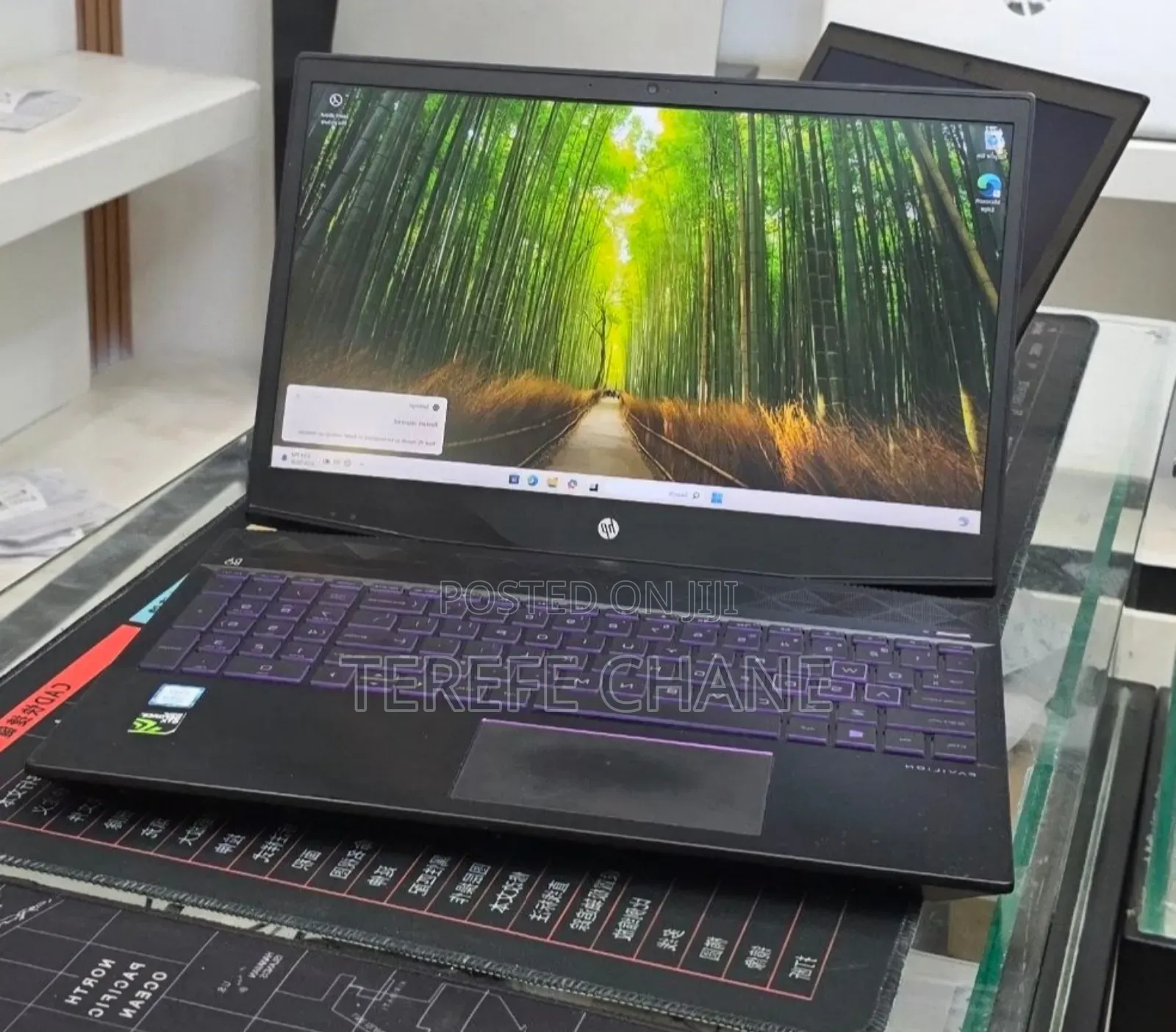 New Laptop HP Pavilion 15 8GB Intel Core i5 SSD 256GB