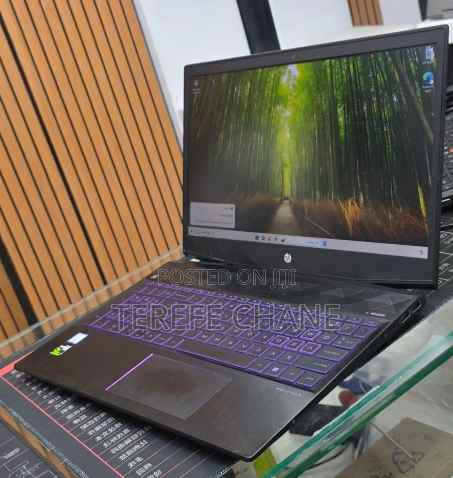 New Laptop HP Pavilion 15 8GB Intel Core i5 SSD 256GB