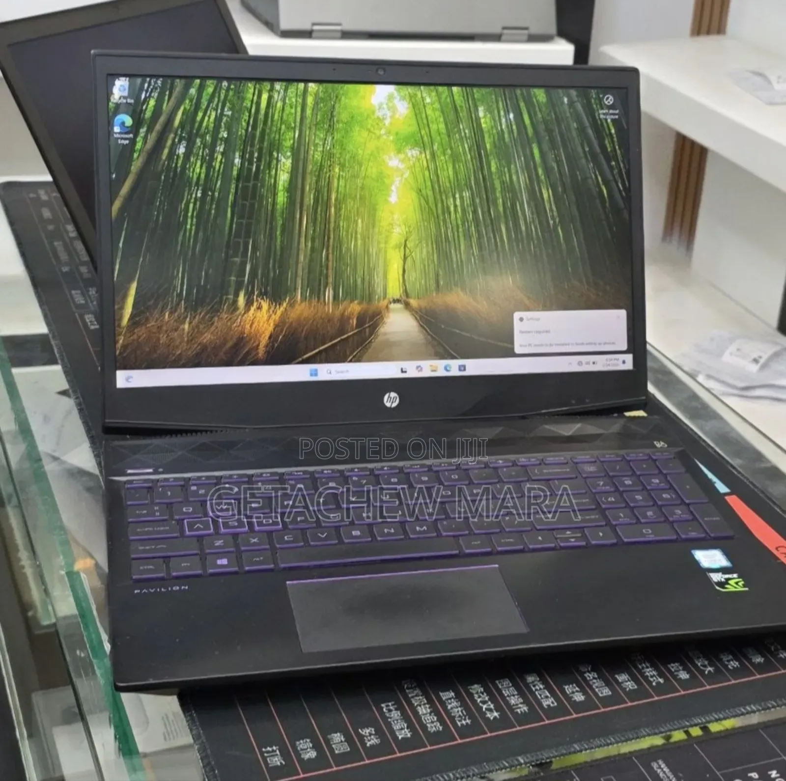 New Laptop HP Pavilion 15 8GB Intel Core i5 SSD 256GB