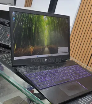 New Laptop HP Pavilion 15 8GB Intel Core i5 SSD 256GB