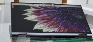 New Laptop Lenovo Yoga 7i 16GB Intel Core Ultra 7 SSD 1T