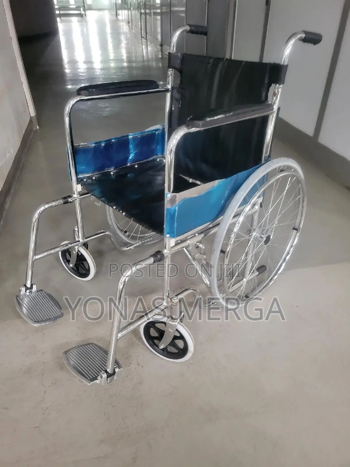 Quantity: 1 Piece Type of Wheelchairs: Manual Wheelchairs