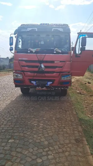 Cinotruck. Dump Truck 2023