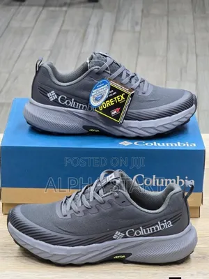 Colombia Wog Water Proof Smooth Sneakers for Man's