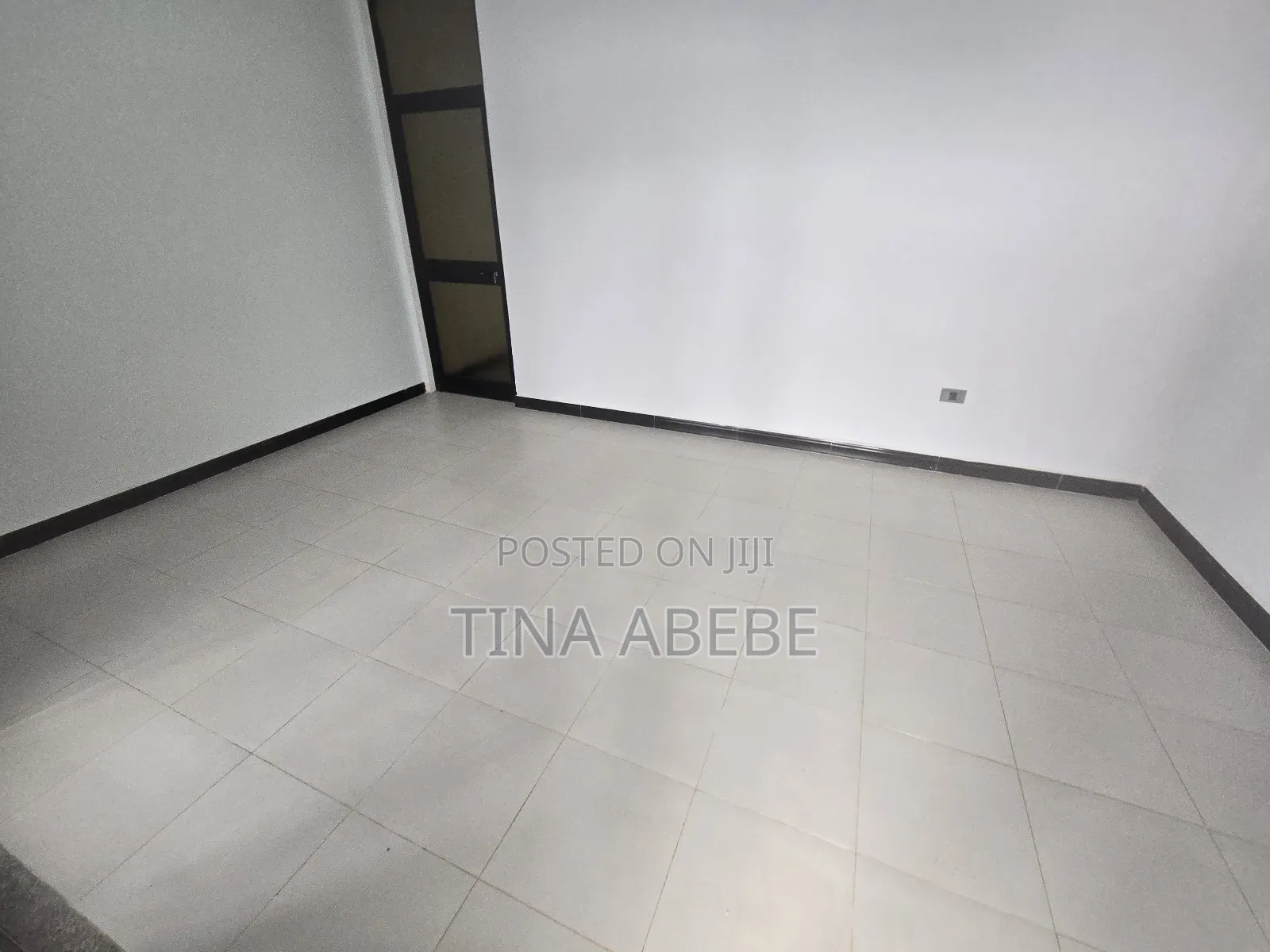 4bdrm House in Akaky Kaliti for sale