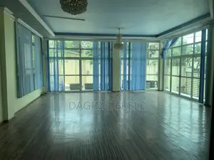 8bdrm House in Lideta for rent