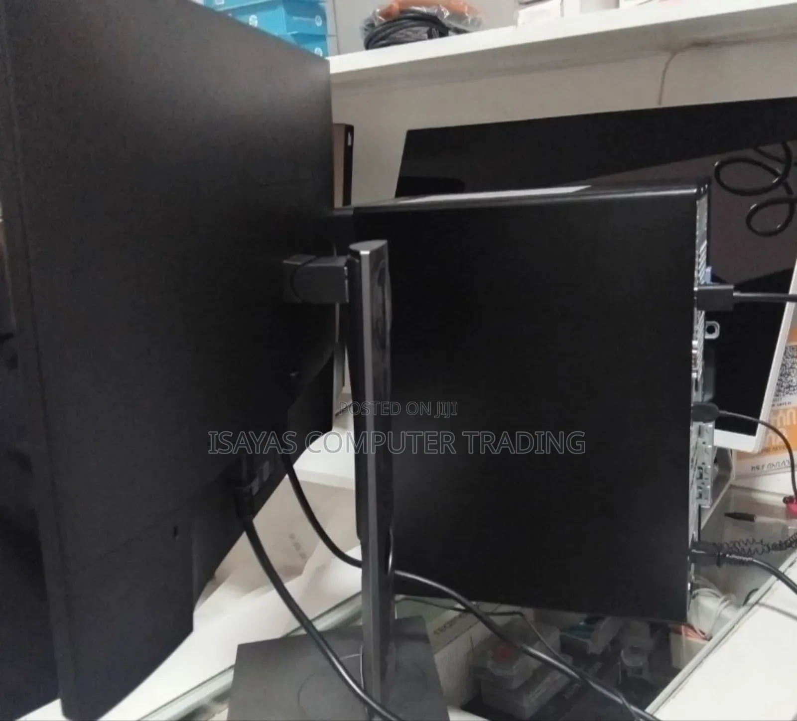 New Desktop Computer Dell Optiplex 7090 8GB Intel Core i7 HDD 1T