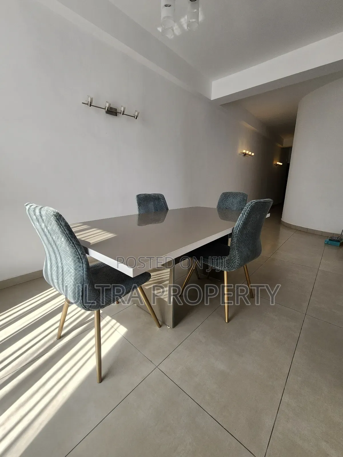 Furnished 2bdrm Apartment in Bole for rent