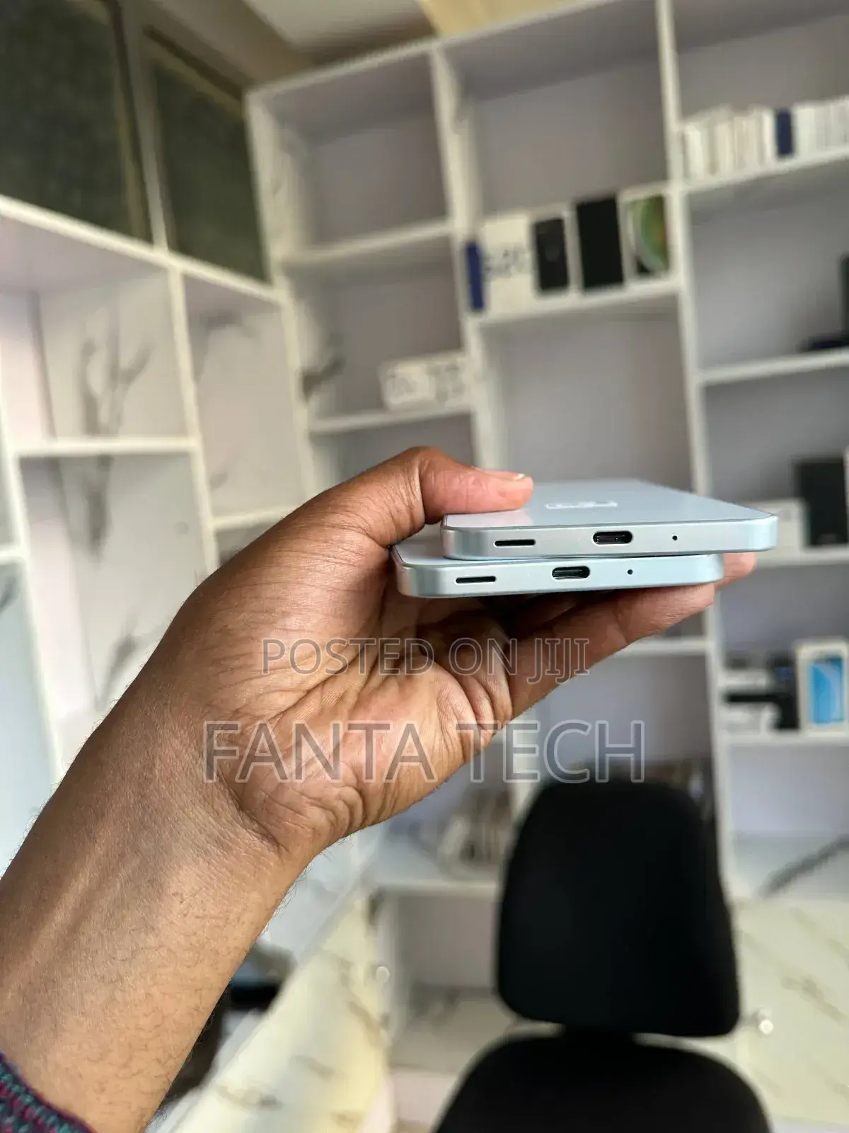 New Samsung Galaxy M17 5G 128 GB Gray
