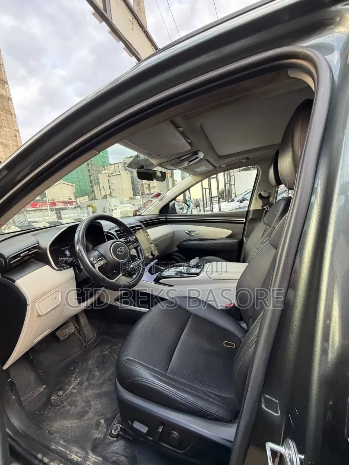 Hyundai Tucson 2022 Gray