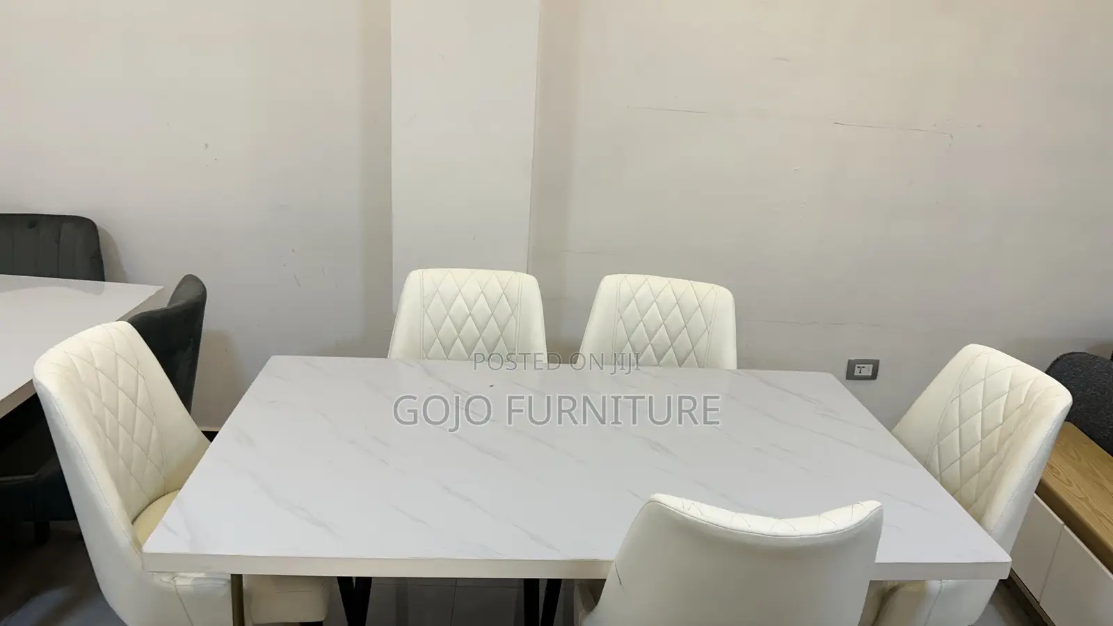 Dining Table With 6 Chairs
